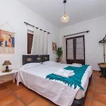 J - Casa Do Farol Guesthouse