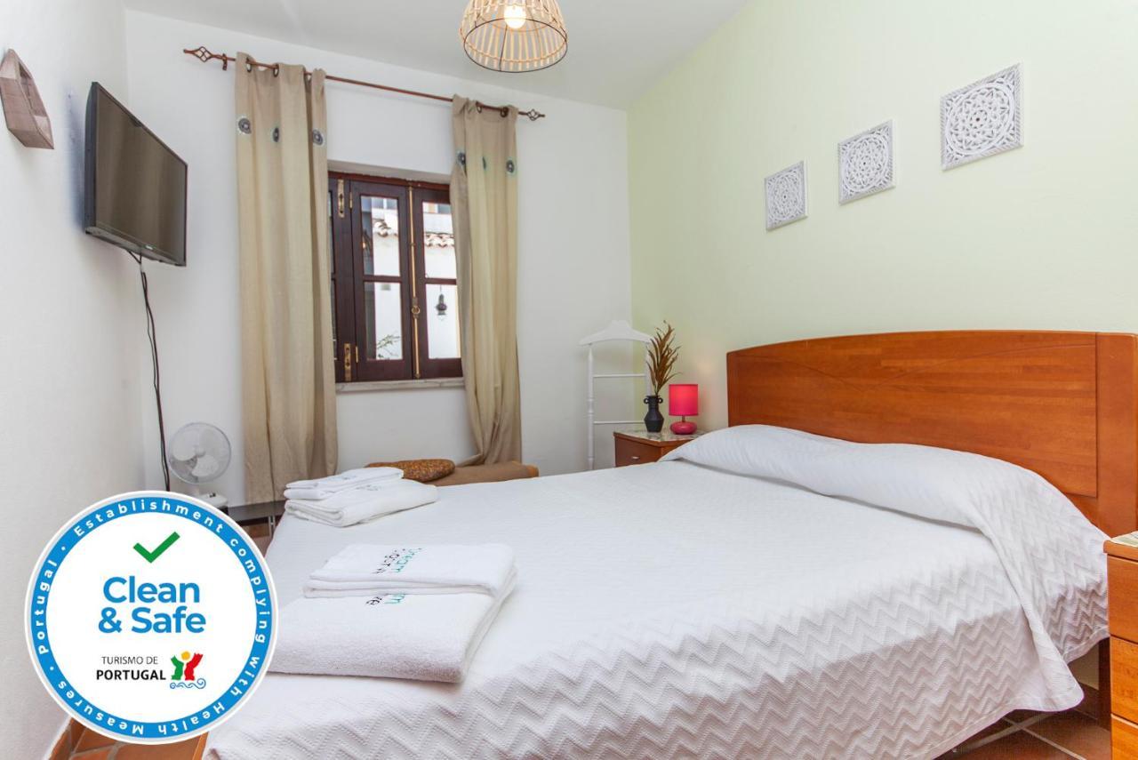 J - Casa Do Farol Guest house *